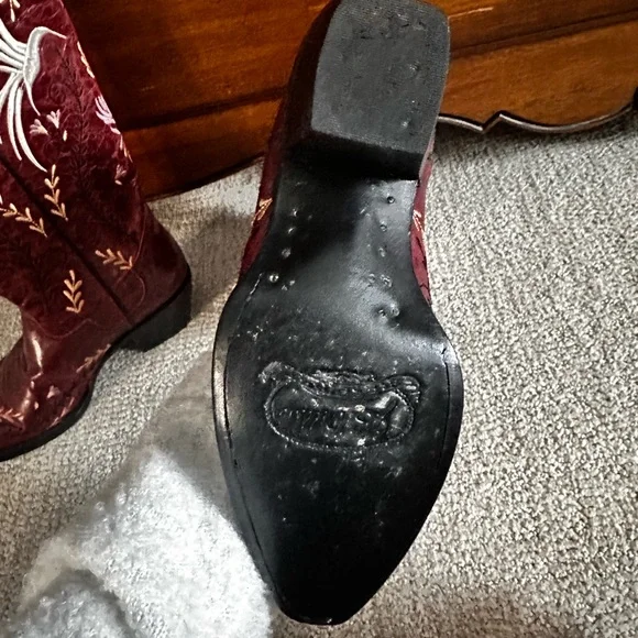 J.B. Dillon Red Heeled Boots with Intricate Embroidery - Picture 4 of 5